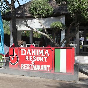 Wah Danima Resort & Restaurant